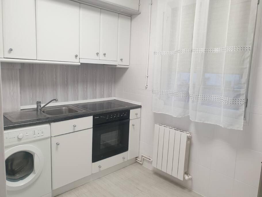 Apartamento Eguzkilore. Logroño Eksteriør billede